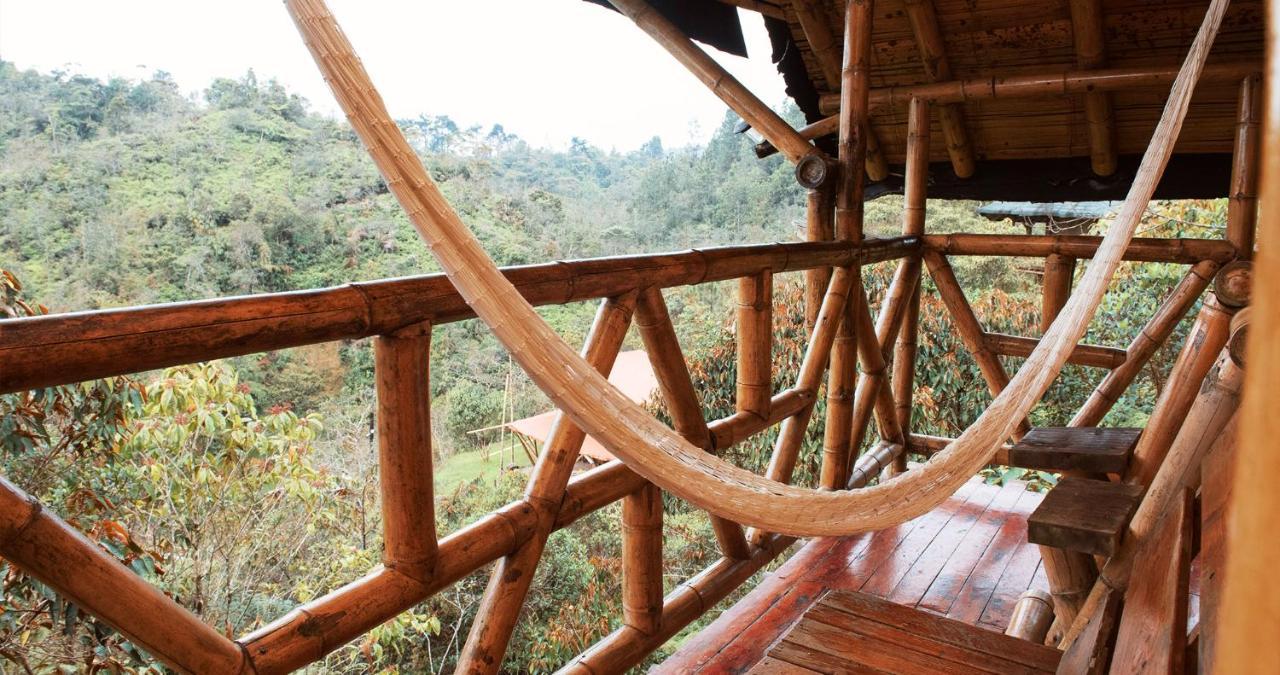 Hotel Guatape Adrianas Bambu Kültér fotó
