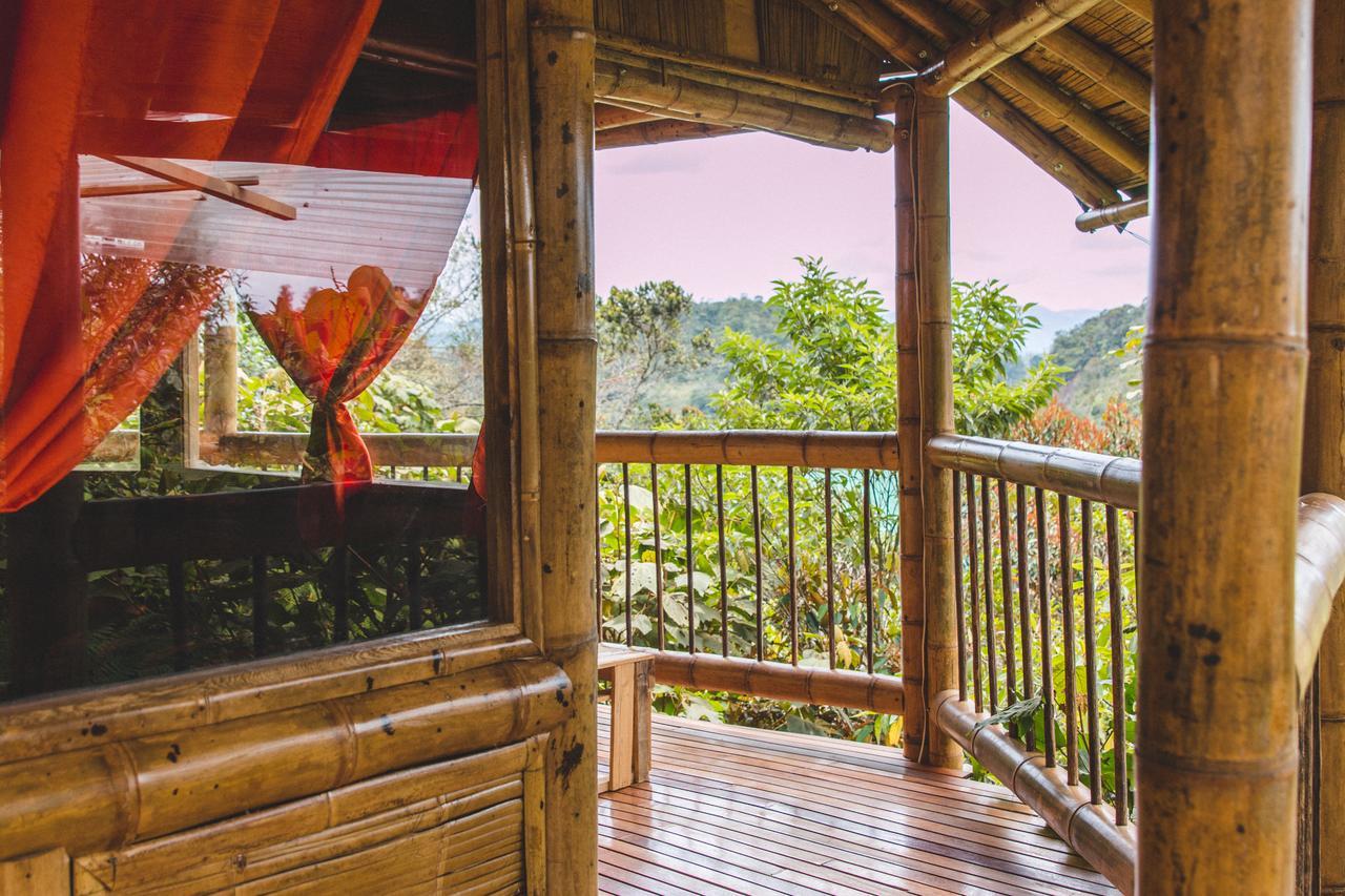 Hotel Guatape Adrianas Bambu Kültér fotó