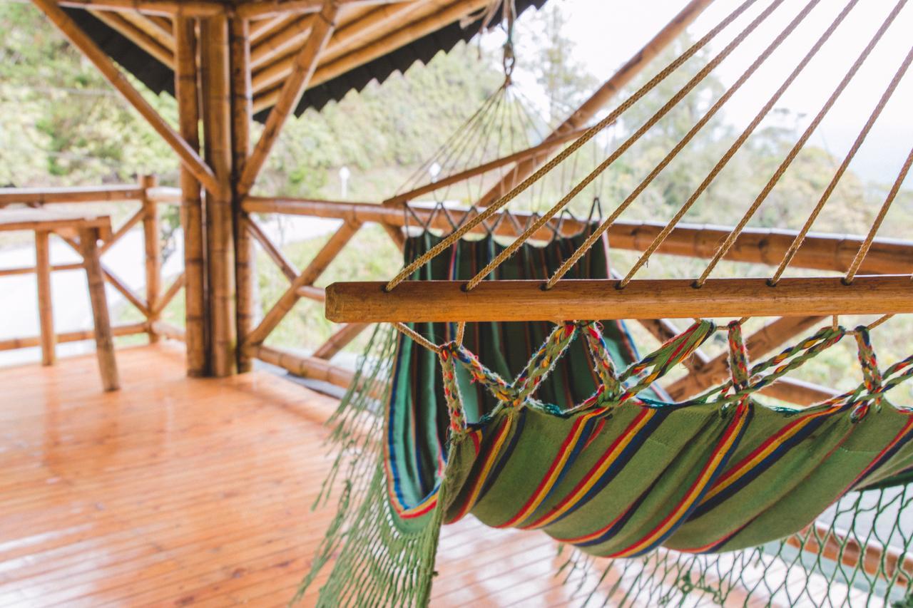 Hotel Guatape Adrianas Bambu Kültér fotó